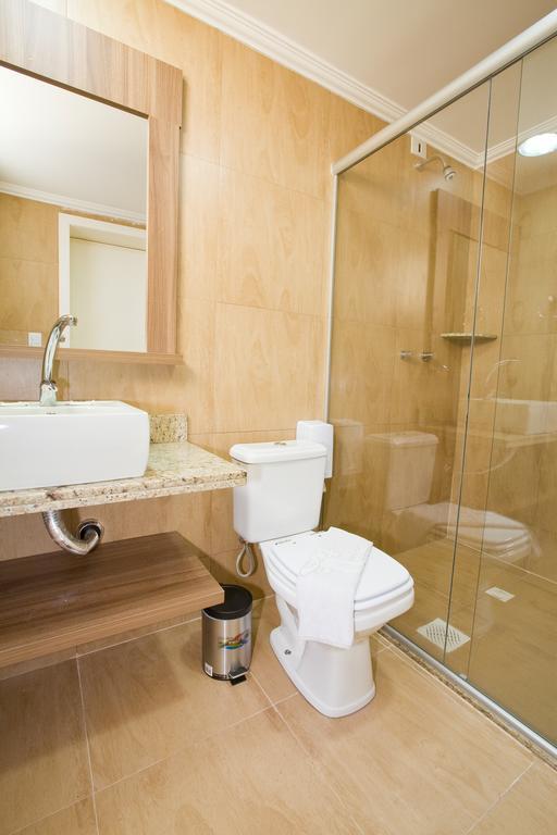 Hotel Gonçalves- Próximo A Santa Casa De Porto Alegre